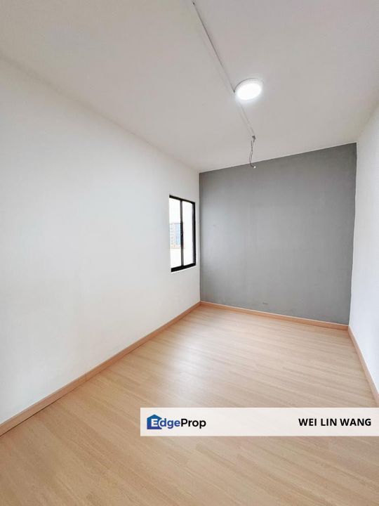 Masai Seri Alam Tasek 64 Renovated Corner Lot Flat 3 Bedroom For Sale, Johor, Masai