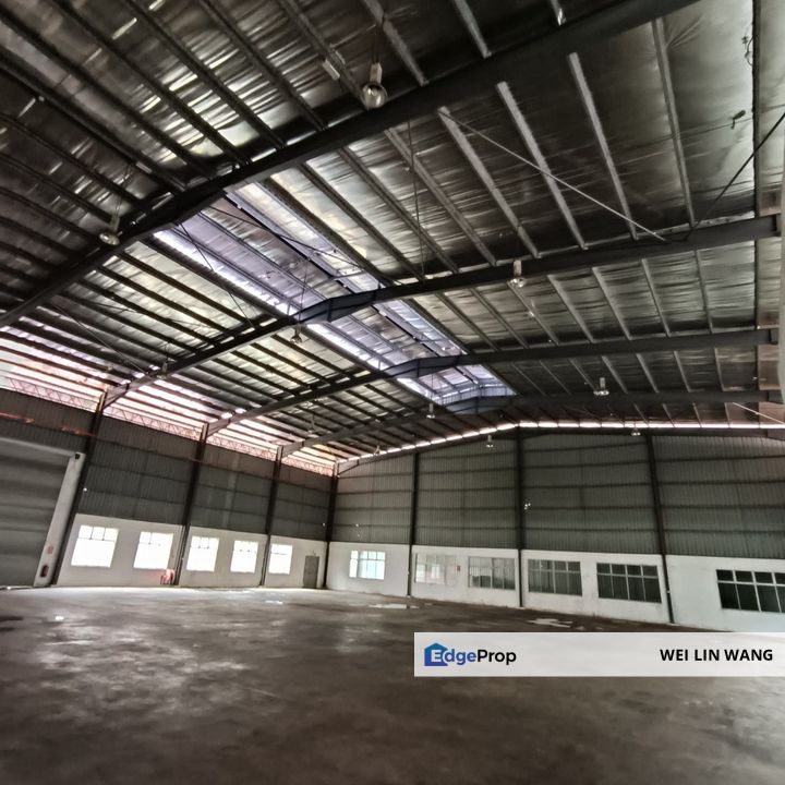 Masai Kota Puteri 1.5 Storey Semi Detached Spacious Factory for Rent, Johor, Masai