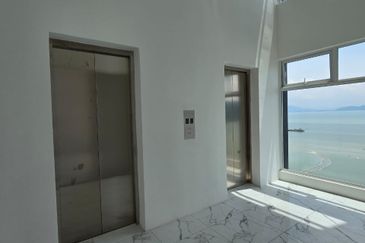 QuayWest Residence