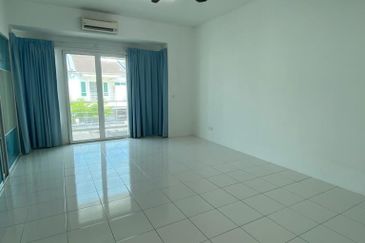 Sathu Terraces @ One Residence