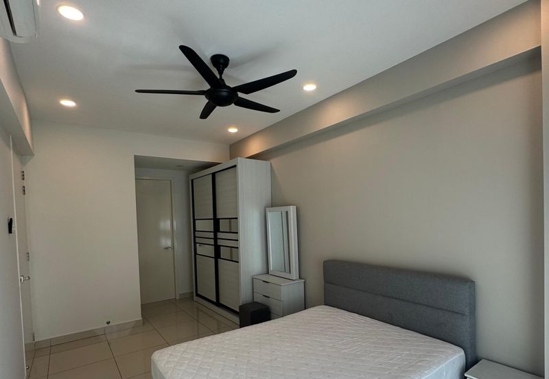 Tropicana Bay Residences