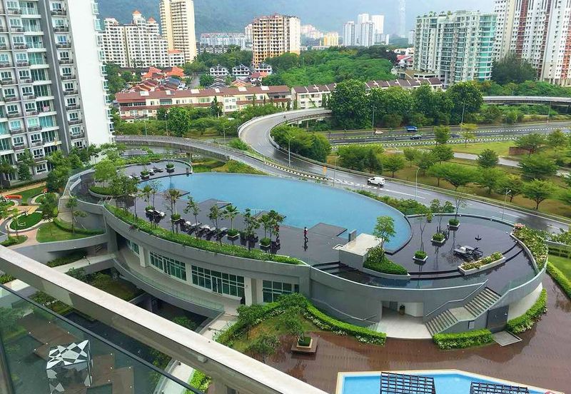 Tropicana Bay Residences