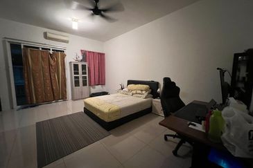 Dua Villas @ One Residence