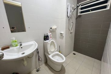 Dua Villas @ One Residence