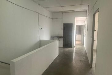 Rare Unit !! Lorong Sempadan 2 Storey Shophouse 2700sqft Ayer Itam