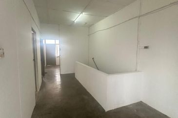 Rare Unit !! Lorong Sempadan 2 Storey Shophouse 2700sqft Ayer Itam