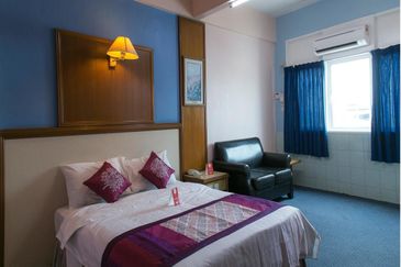 6 Storey Hotel at Georgetown | 64Rooms | 38,000sf with 16 parking lot