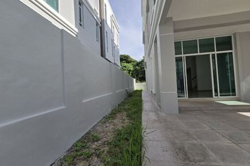 New 3 Storey Bungalow【Direct Developer】Starhill Bukit Gambier4200sf