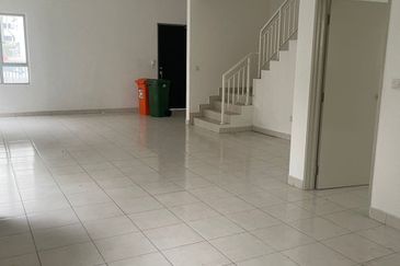 Lintang Sungai Ara 1