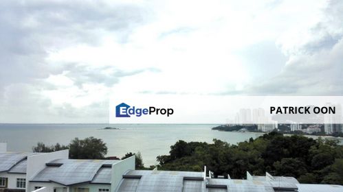 3 Sty Terrace Shamrock Beach Villa Seaview Reno Furnish Batu Ferringhi, Penang, Batu Ferringhi