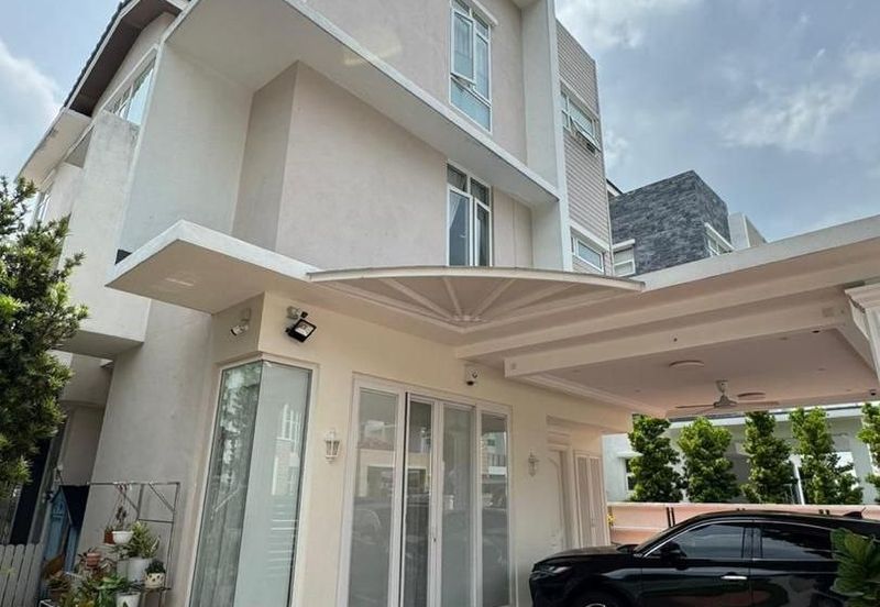 Minden Gardens Residence