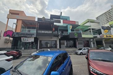 Jalan Jelutong