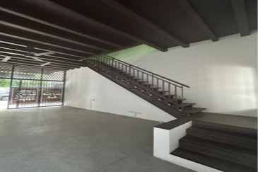 Jalan Gat Prangin 2 Sty Shop Refurbished Heritage Tourist Main Road Georgetown