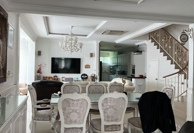 Bukit Dumbar Residences