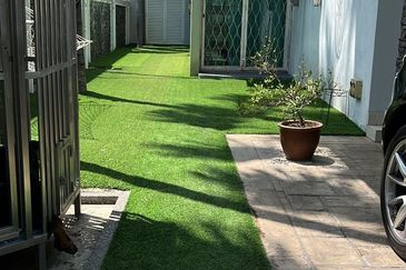 Bukit Dumbar Residences