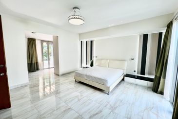 🏡✨ 3 Storey Semi-D for Sale @ Pulau Tikus ✨🏡 (槟城·三层半独立洋房出售)