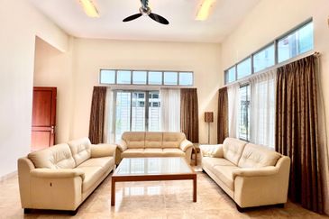 🏡✨ 3 Storey Semi-D for Sale @ Pulau Tikus ✨🏡 (槟城·三层半独立洋房出售)
