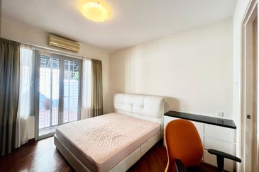 🏡✨ 3 Storey Semi-D for Sale @ Pulau Tikus ✨🏡 (槟城·三层半独立洋房出售)