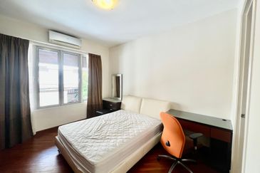 🏡✨ 3 Storey Semi-D for Sale @ Pulau Tikus ✨🏡 (槟城·三层半独立洋房出售)