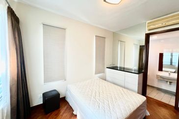 🏡✨ 3 Storey Semi-D for Sale @ Pulau Tikus ✨🏡 (槟城·三层半独立洋房出售)