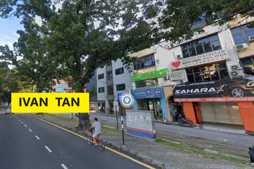 Jalan Jelutong