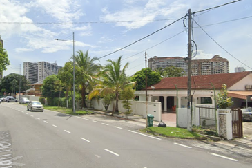 Jalan Jelutong