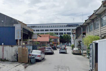 Single sty Warehouse / Commercial Georgetown Near New World park 2700sf