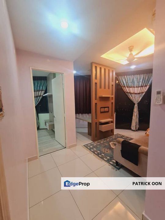 Artes Seaview High Floor Fully Reno Furnish Move In Condition Gelugor USM, Penang, Gelugor