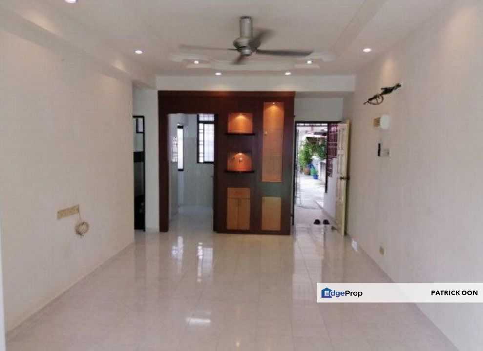 Sri Abadi Reno Well Maintain Sungai Ara Bayan Lepas 800sf Relau FTZ, Penang, Sungai Ara