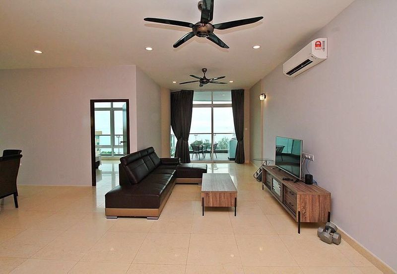 H Residence (One Ritz Residence)