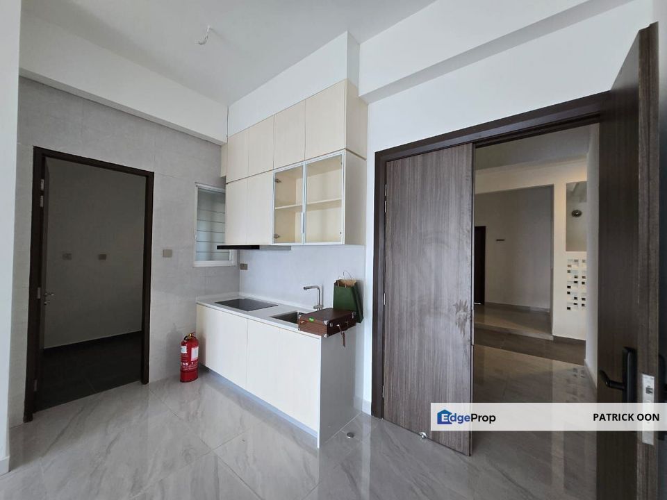 Codrington Residence Town View Renovated Brand New Pulau Tikus 1300sf, Penang, Georgetown