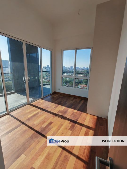 Rare Unit! Codrington Residence Corner Unit Reno 2 Carpark Moulmein Rise 1530sf, Penang, Georgetown