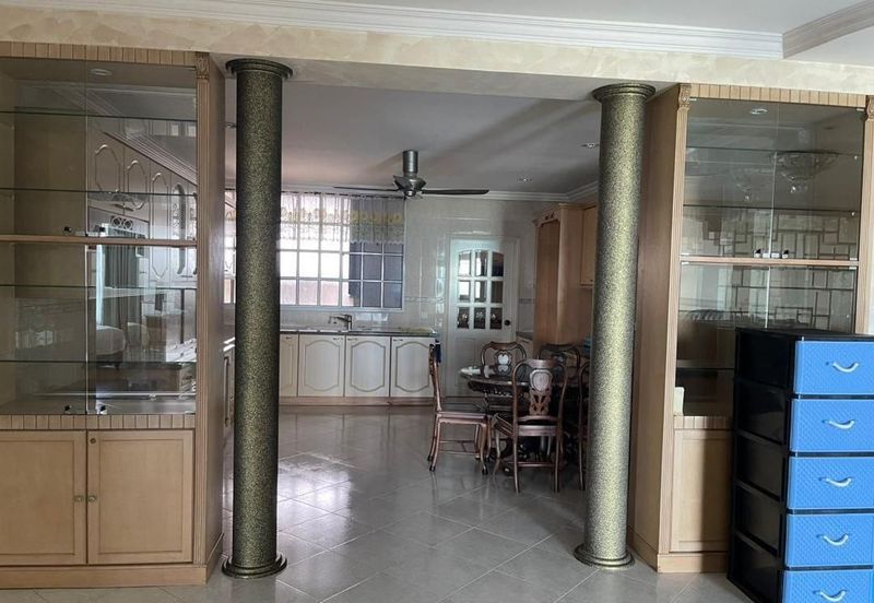 Gurney Beach Resort Condominium