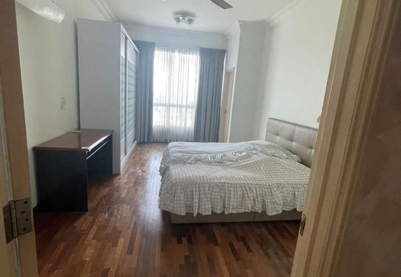 Gurney Beach Resort Condominium