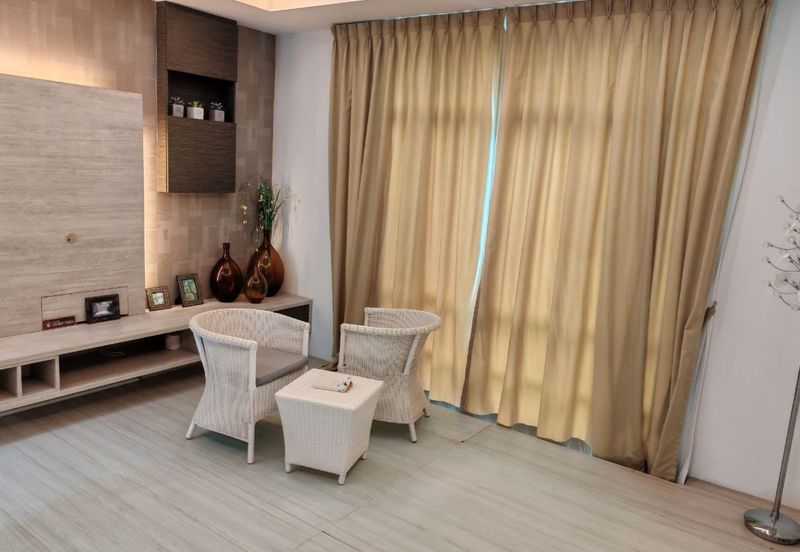 No Agent Fee! 3.5 Sty Starhill Bungalow Corner Big Land Key On Hand 5400sf