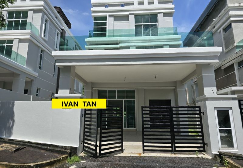 New 3 Storey Bungalow【Worth】Starhill Bukit Gambier Near USM | 4200sf