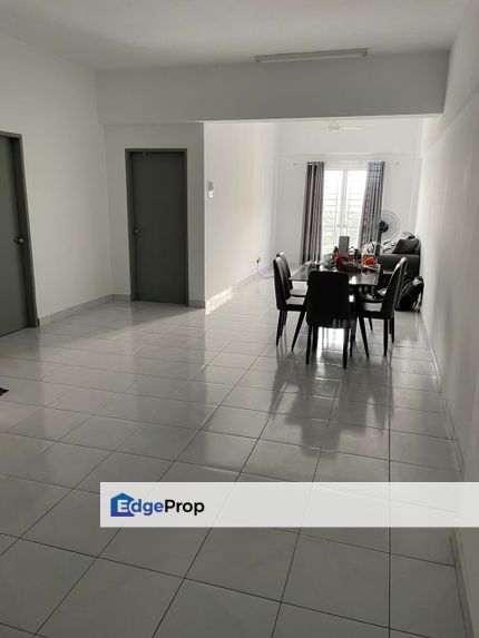 Gated Guarded Trifolia apartment Klang ( Taman Saga Beside), Selangor, Klang