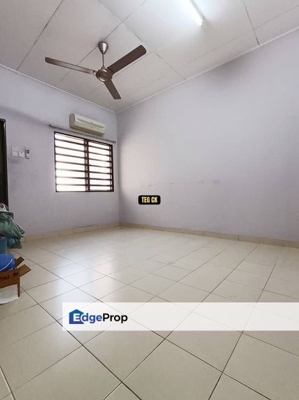 Gated Guarded Good Condition 2 Story Jalan Makyong Bandar Bukit Raja Klang, Selangor, Klang