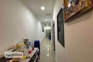 Taman Tepi Sungai ( Taman Teluk Pulai Indah )