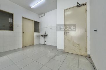 Seri Intan Apartments @ Setia Alam