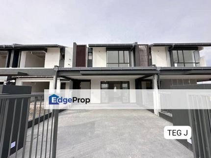 Price Reduced Newly Vp 2 Storey Bukit Raja Nadira 3, Selangor, Klang