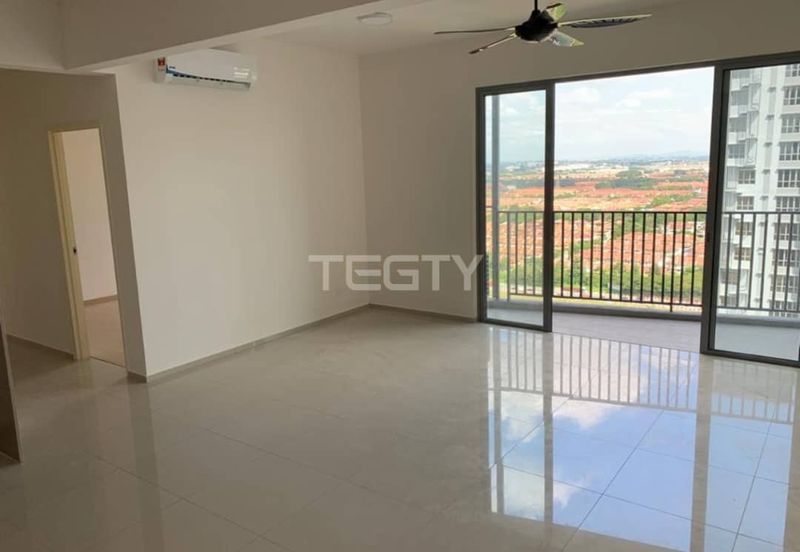 Gravit8 @ Klang South