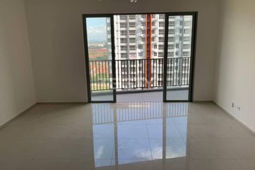 Gravit8 @ Klang South