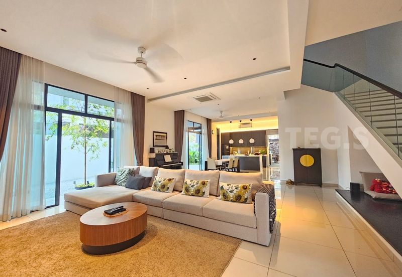 Villa 22 Bukit Rimau