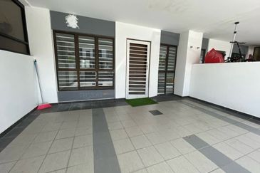 Jalan Setia Permai U13/43