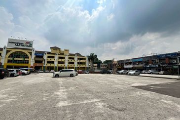 Taman Klang Utama