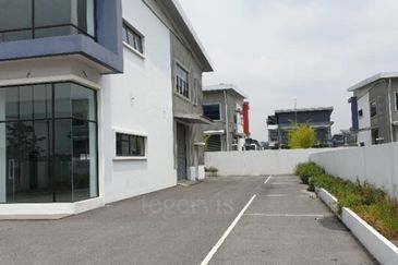 Gateway 16, Bandar Bukit Raja