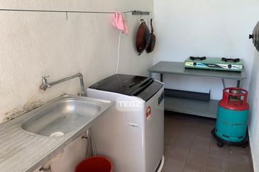 Pangsapuri Akasia, Bandar Botanic