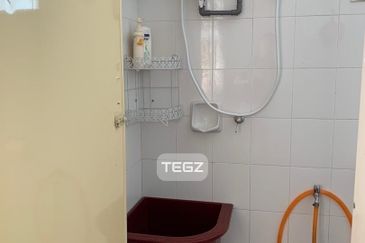 Pangsapuri Akasia, Bandar Botanic