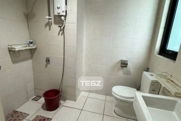 I Residence @ I City